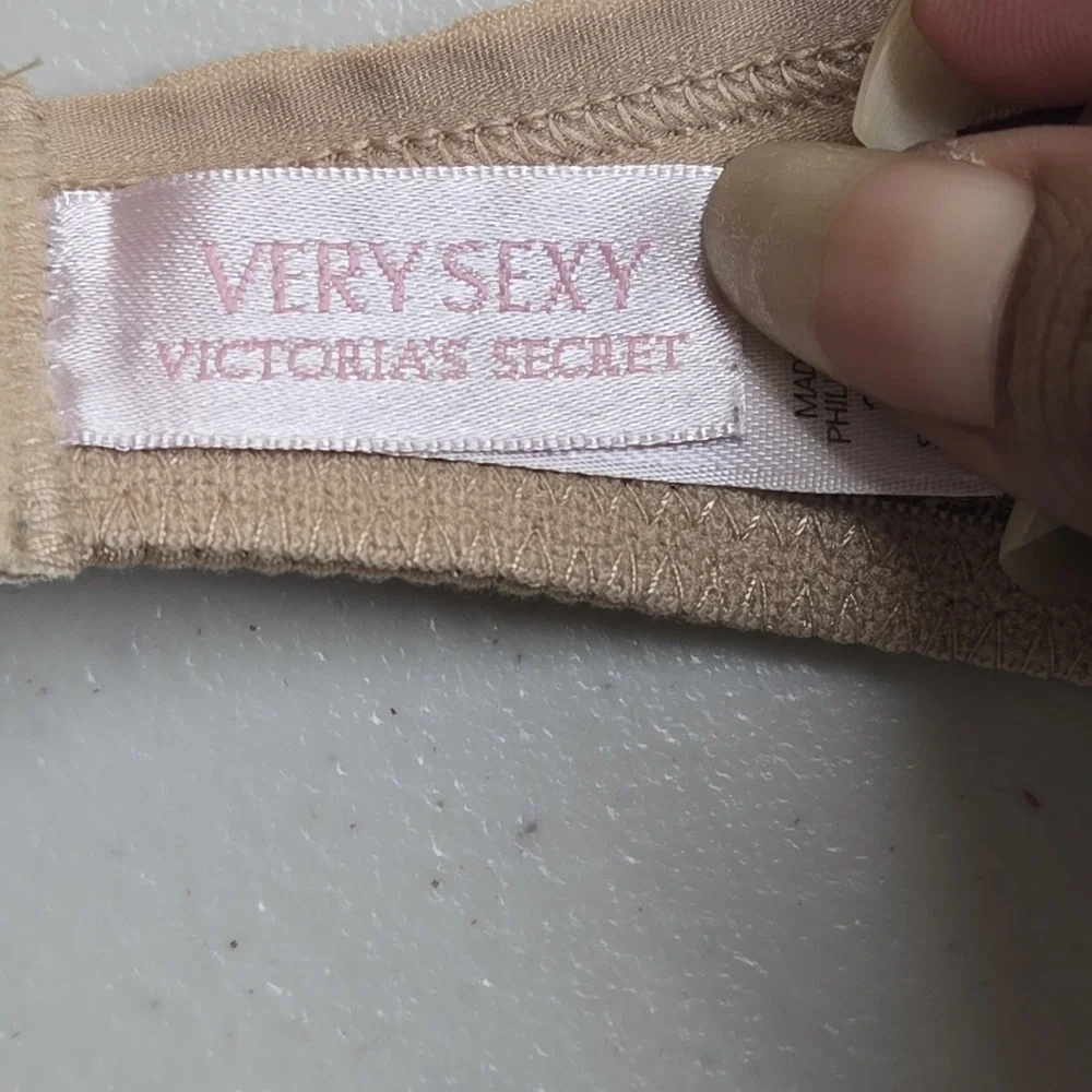 Very Sexy Victoria's Secret‎ Women Bra 34D Beige Strapless